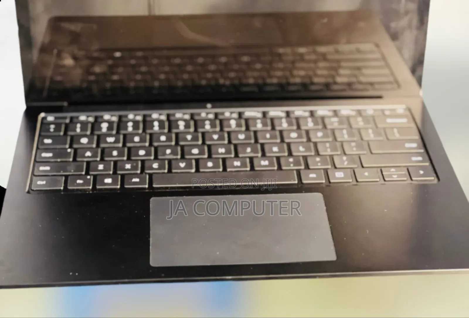 New Laptop Microsoft Surface 16GB Intel Core I7 SSD 256GB