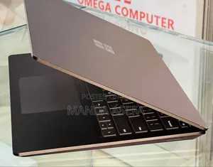 New Laptop Microsoft Surface 16GB Intel Core I7 SSD 256GB