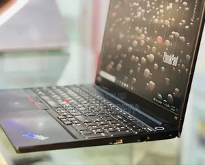 Laptop Lenovo ThinkPad Yoga 8GB Intel Core I7 SSD 256GB
