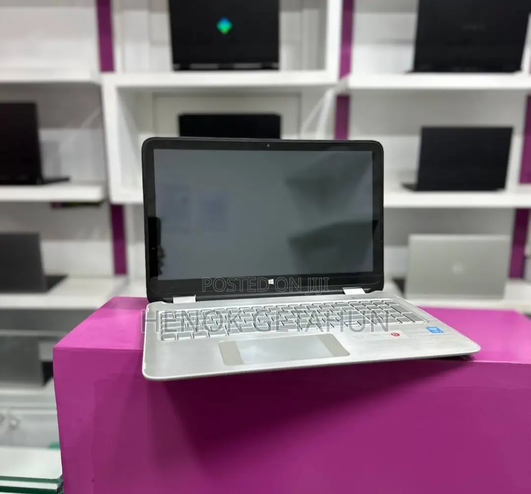 New Laptop HP Envy X360 8GB Intel Core I5 HDD 1T