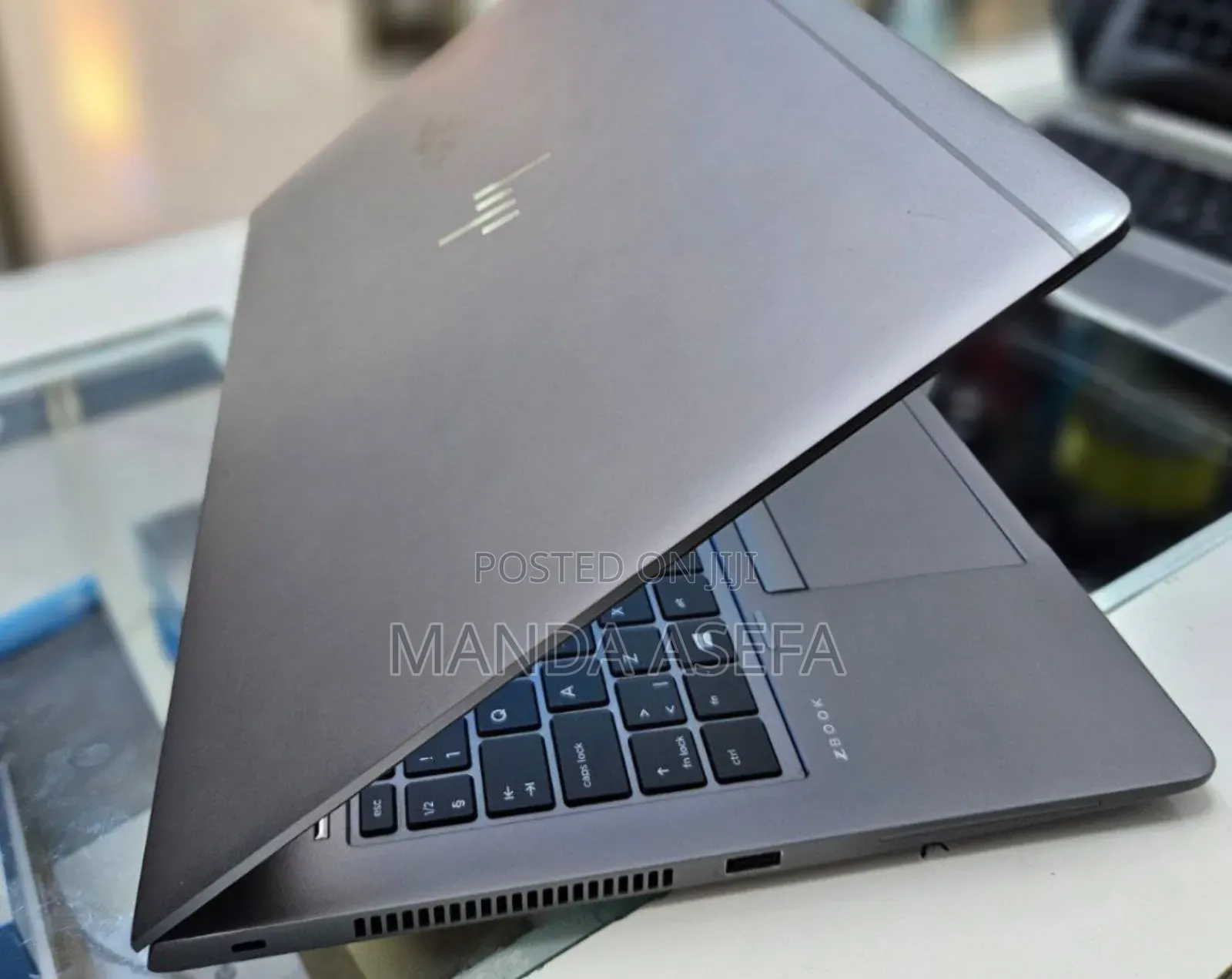 New Laptop HP ZBook 14 16GB Intel Core I7 SSD 512GB