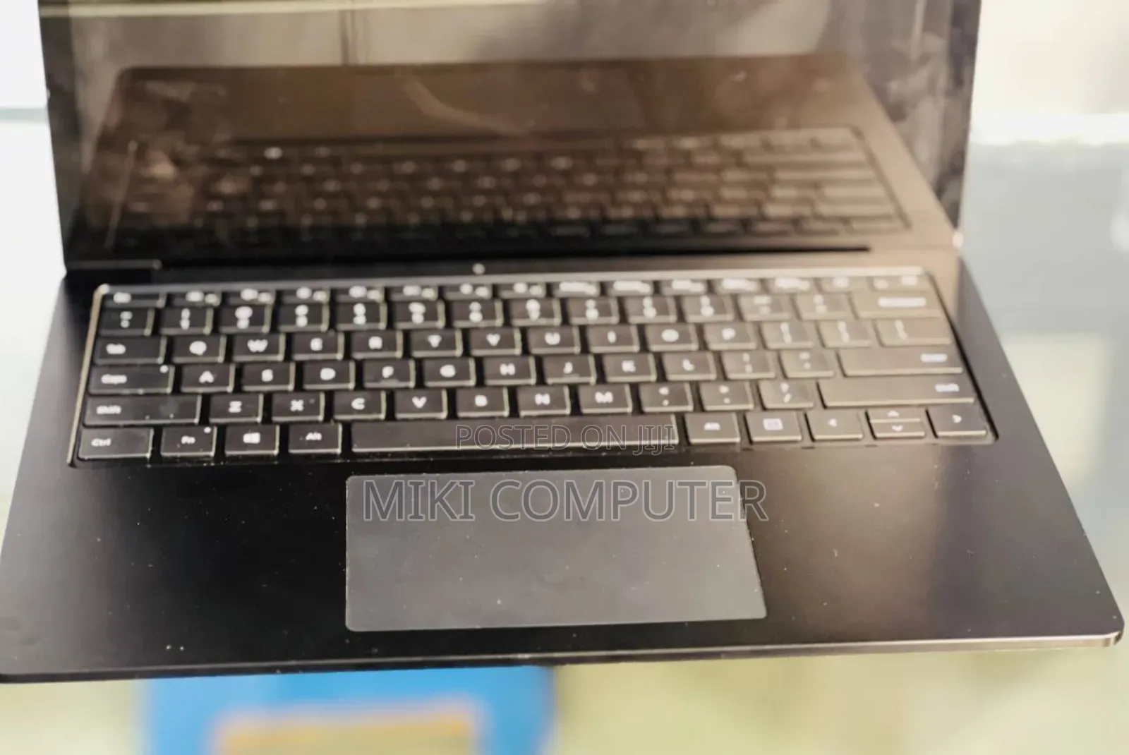 New Laptop Microsoft Surface 16GB Intel Core I7 SSD 256GB