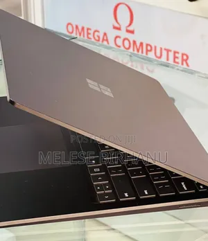 New Laptop Microsoft Surface 16GB Intel Core I7 SSD 256GB