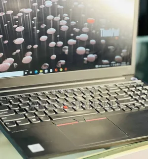 New Laptop Lenovo ThinkPad Yoga 8GB Intel Core I7 SSD 256GB