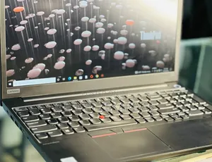 New Laptop Lenovo 8GB Intel Core I7 SSD 256GB