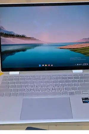 New Laptop HP Spectra 13 8GB Intel Core I5 SSD 512GB