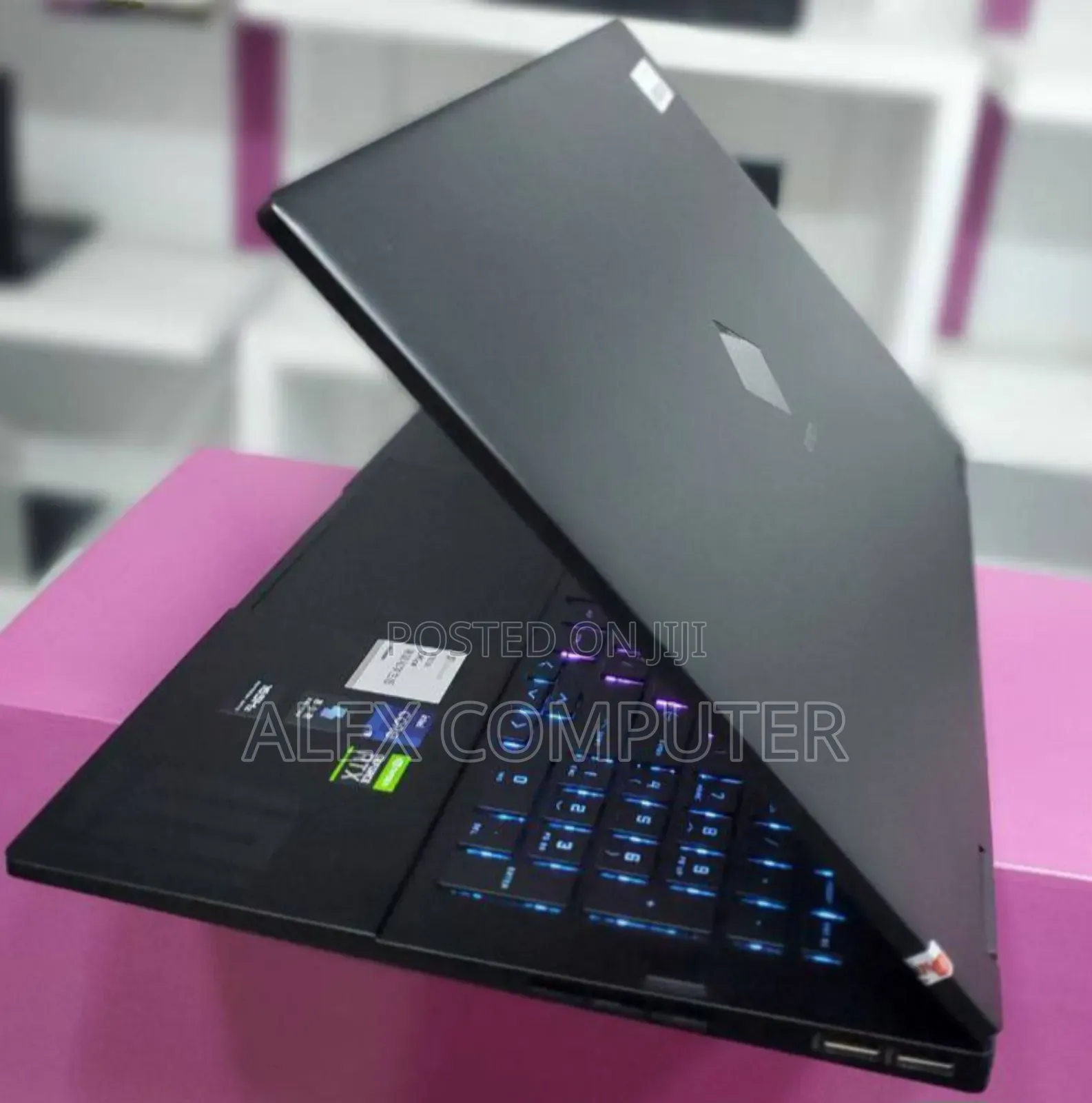 New Laptop HP Omen 16 16GB Intel Core I9 SSD 1T