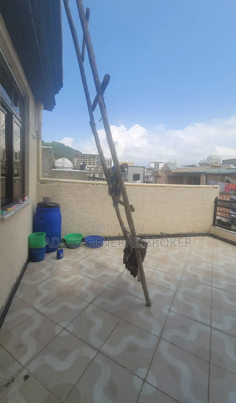 5bdrm House in ሀይሌ ጋርመንት, Nifas Silk-Lafto for sale