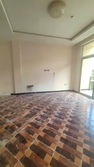 5bdrm House in ሀይሌ ጋርመንት, Nifas Silk-Lafto for sale