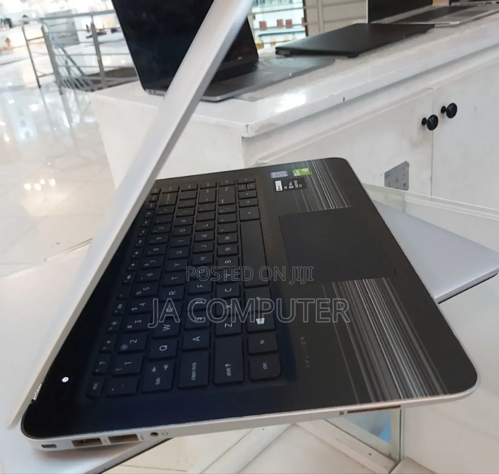 Laptop HP Pavilion 15 8GB Intel Core I5 HDD 500GB