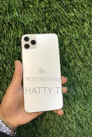 Apple iPhone 11 Pro Max 64 GB White
