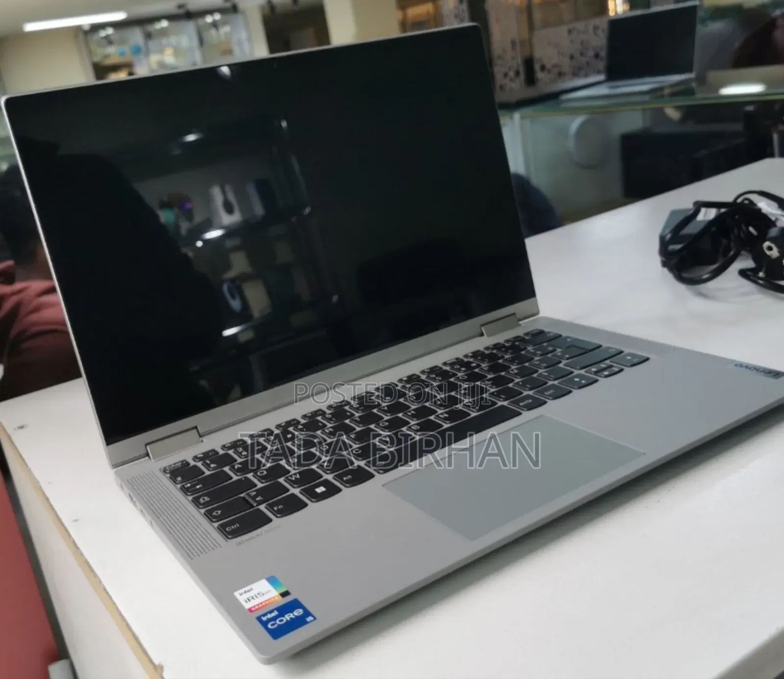 New Laptop Lenovo ThinkPad Yoga 1GB Intel Core I5 SSD 512GB