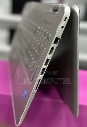 New Laptop HP Envy X360 8GB Intel Core I5 HDD 1T