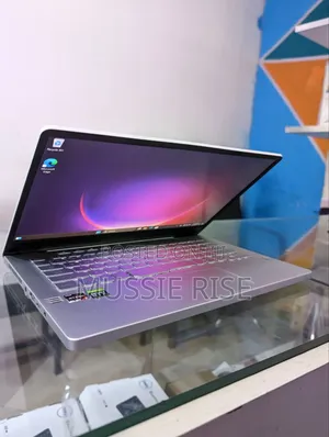 Photo - New Laptop Asus ROG Zephyrus G14 16GB AMD Ryzen 7 SSD 512GB