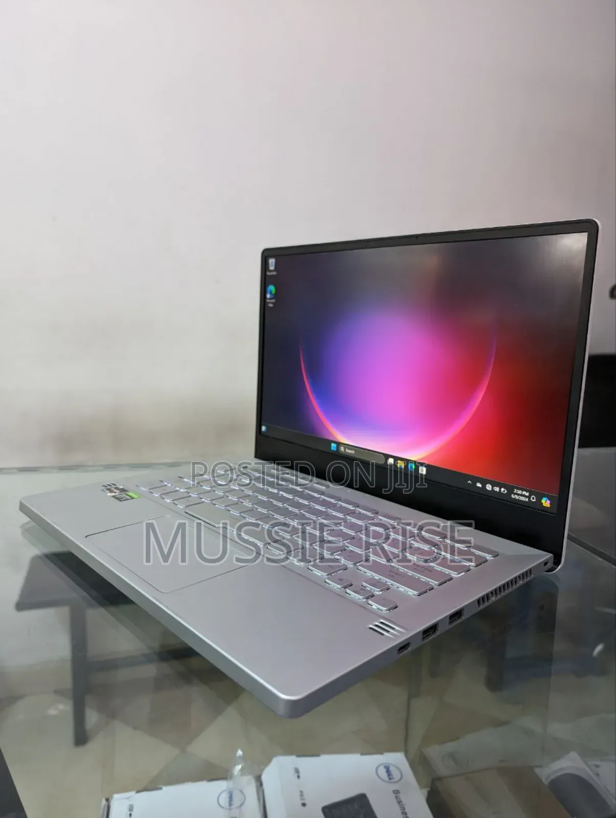 New Laptop Asus ROG Zephyrus G14 16GB AMD Ryzen 7 SSD 512GB