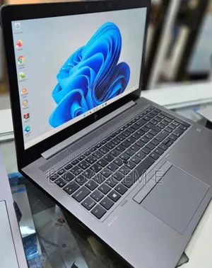 New Laptop HP 16GB Intel Core I7 SSD 512GB