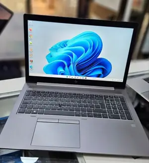 Photo - New Laptop HP ZBook Studio 16GB Intel Core I7 SSD 512GB