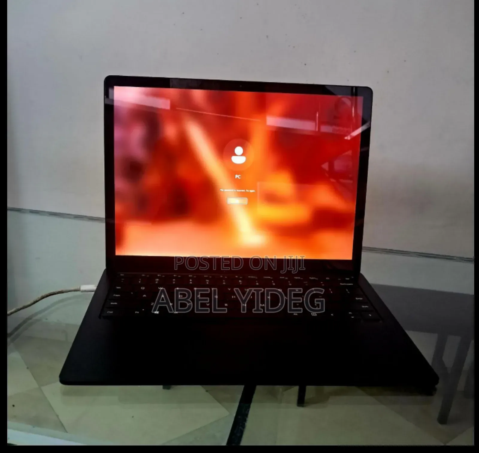 New Laptop Microsoft Surface 16GB Intel Core I7 SSD 256GB