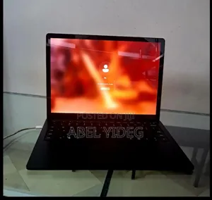 New Laptop Microsoft Surface 16GB Intel Core I7 SSD 256GB