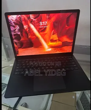 New Laptop Microsoft Surface 16GB Intel Core I7 SSD 256GB