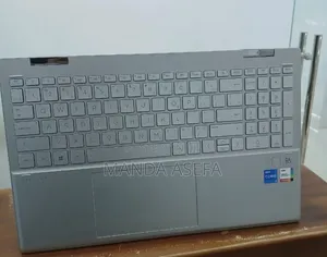 Photo - New Laptop HP Pavilion 15 8GB Intel Core I5 SSD 512GB