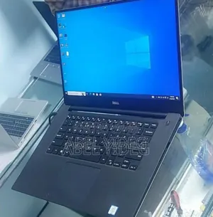 New Laptop Dell XPS 15 16GB Intel Core i5 SSD 512GB