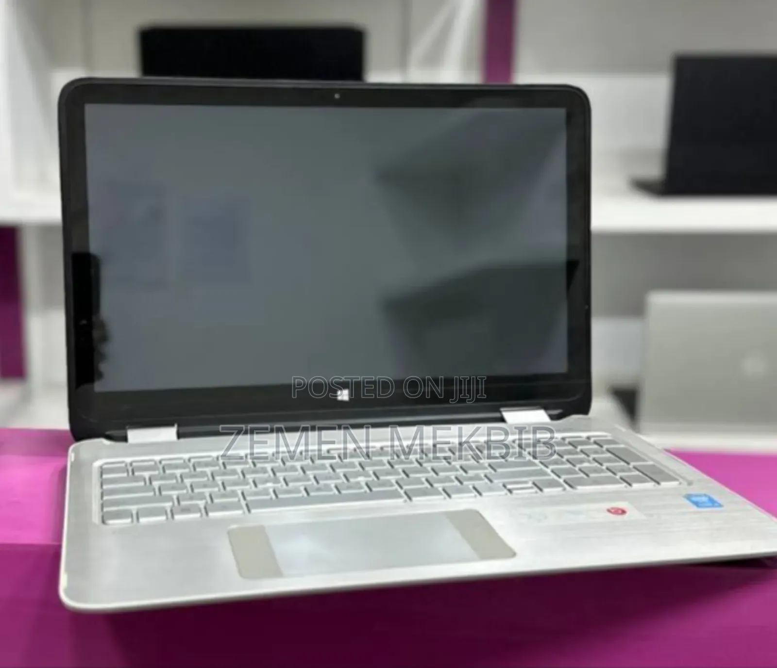 Laptop HP Envy X360 8GB Intel Core I5 HDD 1T