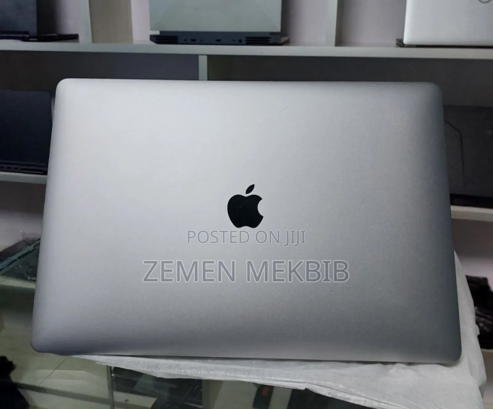 New Laptop Apple MacBook Pro 2019 32GB Intel Core I9 SSD 512GB