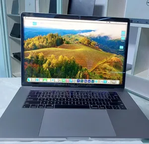 New Laptop Apple MacBook Pro 2019 32GB Intel Core I9 SSD 512GB