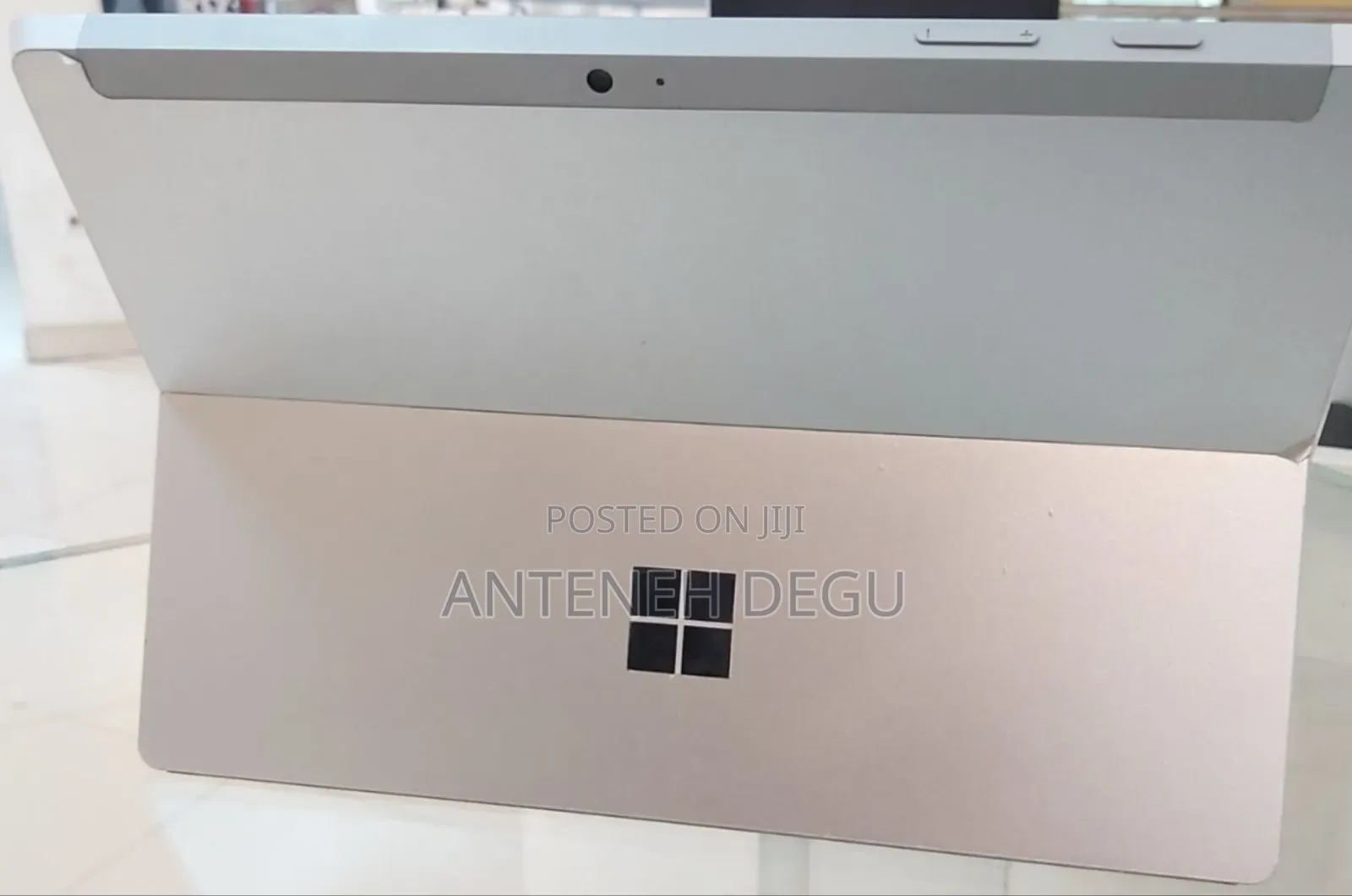 New Laptop 4GB Intel Atom SSD 128GB