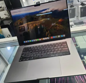 Photo - New Laptop Apple MacBook Pro 2021 M1 32GB Intel Core I9 SSD 1T