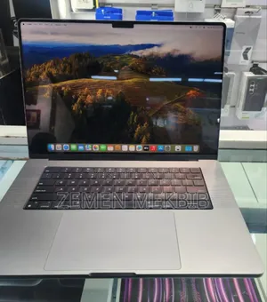 New Laptop Apple MacBook Pro 2021 M1 32GB Intel Core I9 SSD 1T