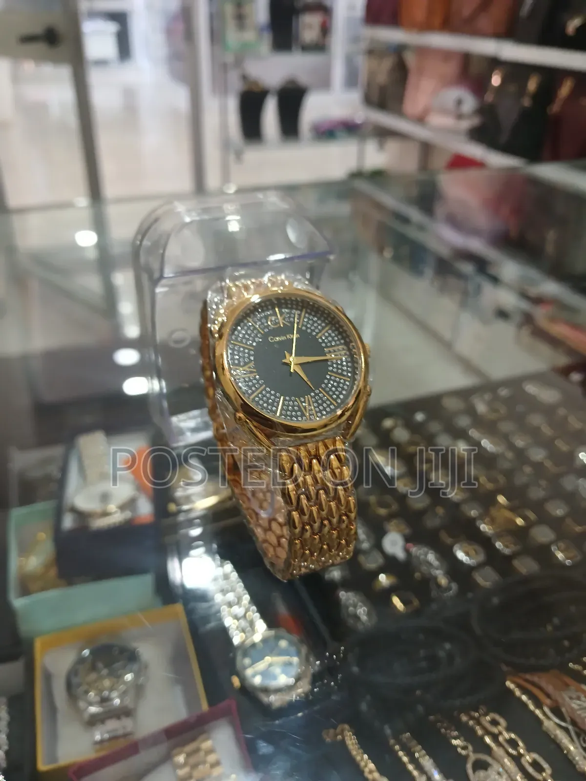 Ck Ladies Luxury Unique Watch
In Stock