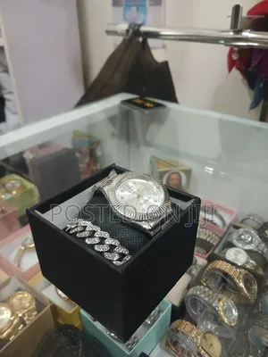 Ladies ROLEX WATCH With Braclet