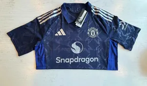 Manchester United 24/25 Awey Kit