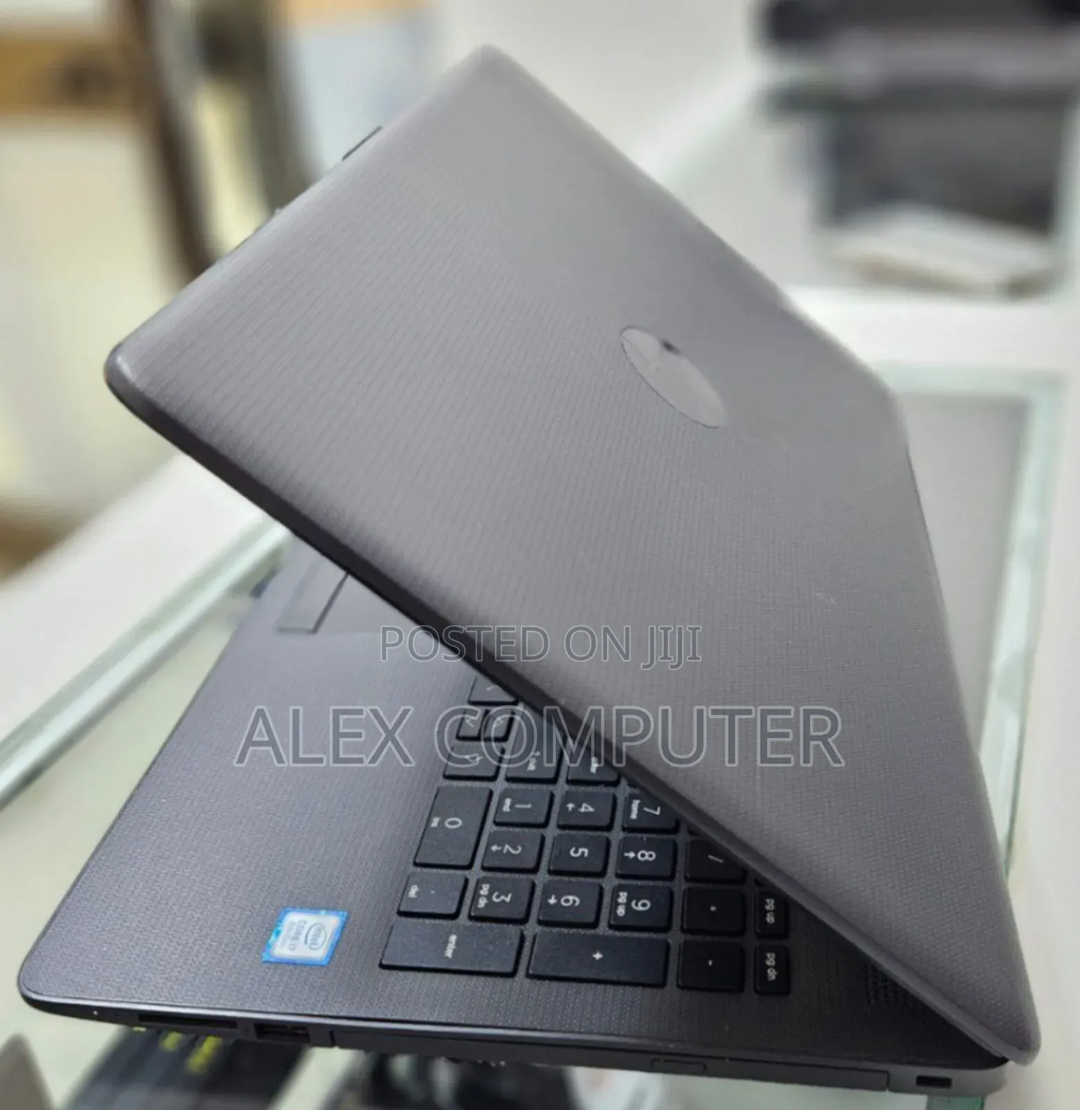 New Laptop HP Stream Notebook 8GB Intel Core I7 HDD 1T