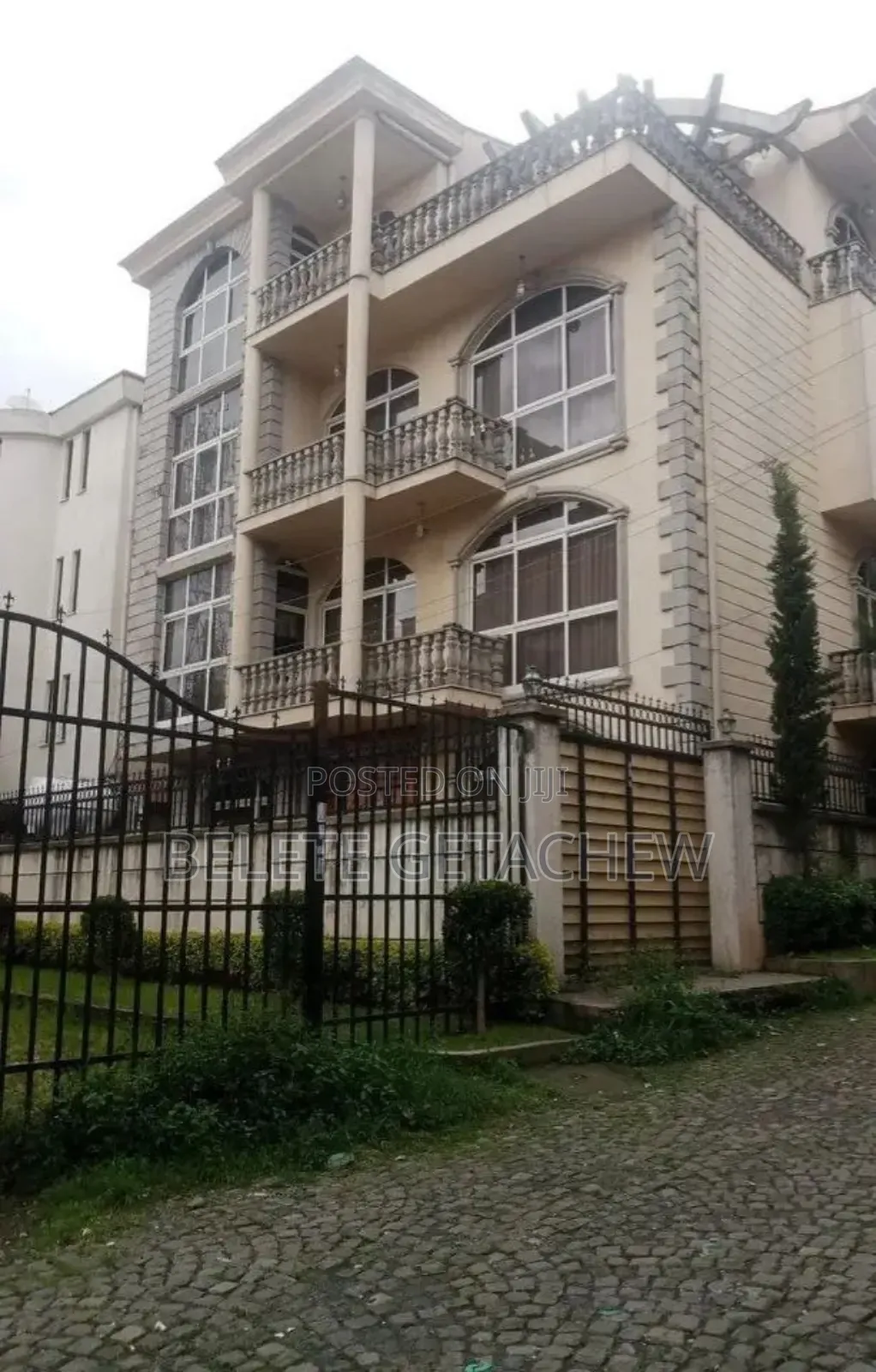 7bdrm House in ሰሚት ፍየልቤት, Bole for sale