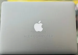 New Laptop Apple MacBook Air 2017 8GB Intel Core I7 SSD 128GB