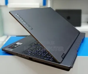 New Laptop Lenovo Legion 5 16GB AMD Ryzen 7 SSD 512GB