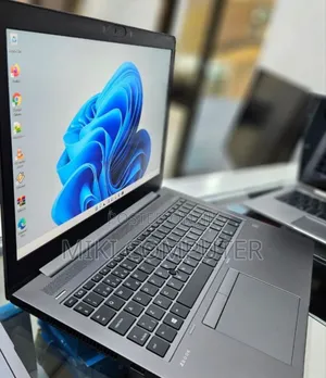 New Laptop HP ZBook 15 16GB Intel Core I7 SSD 512GB