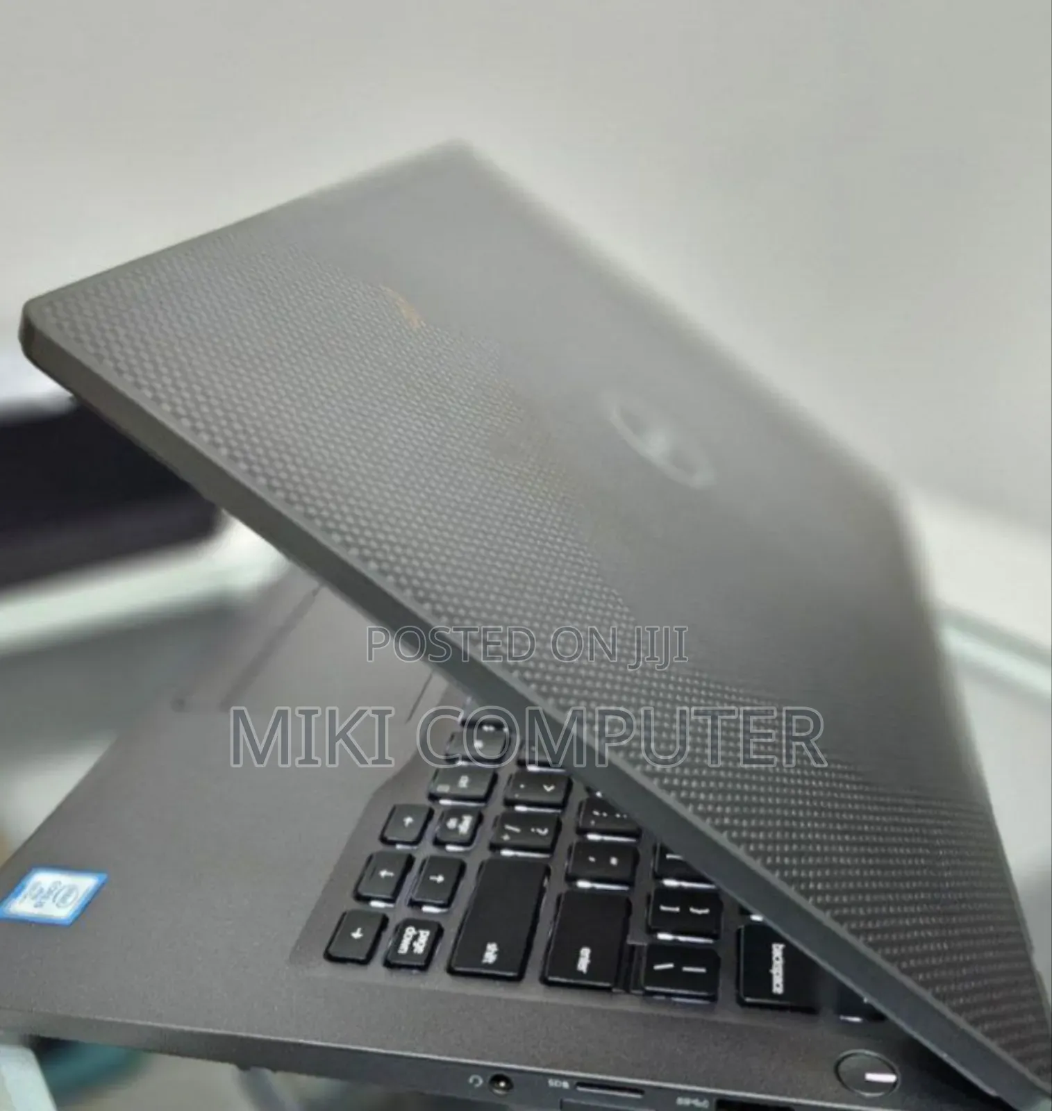 New Laptop Dell Latitude 7400 8GB Intel Core I5 SSD 256GB