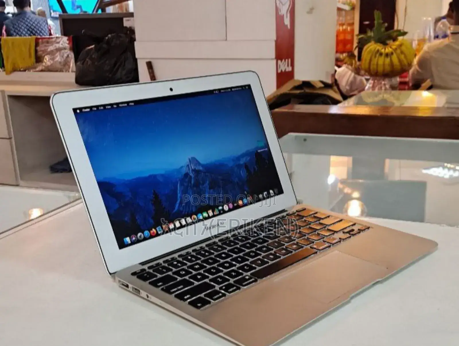 New Laptop Apple MacBook Air 2015 4GB Intel Core I5 SSD 128GB