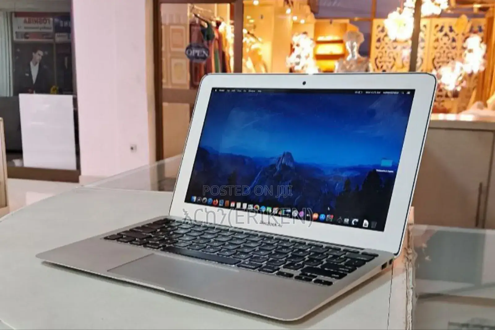 New Laptop Apple MacBook Air 2015 4GB Intel Core I5 SSD 128GB