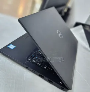 New Laptop Dell Latitude 7290 8GB Intel Core I7 SSD 256GB