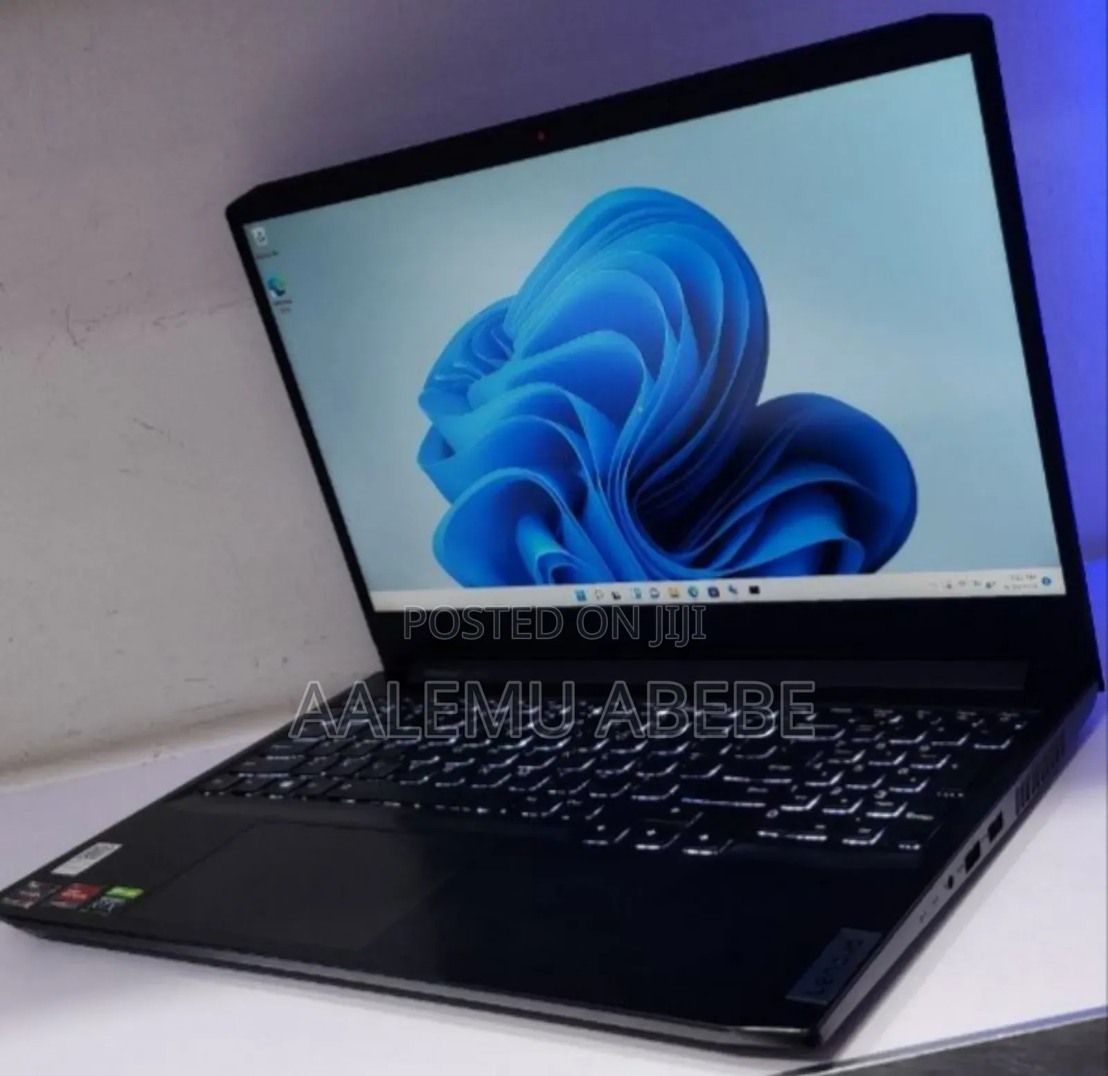 New Laptop Lenovo 16GB AMD Ryzen 7 SSD 512GB