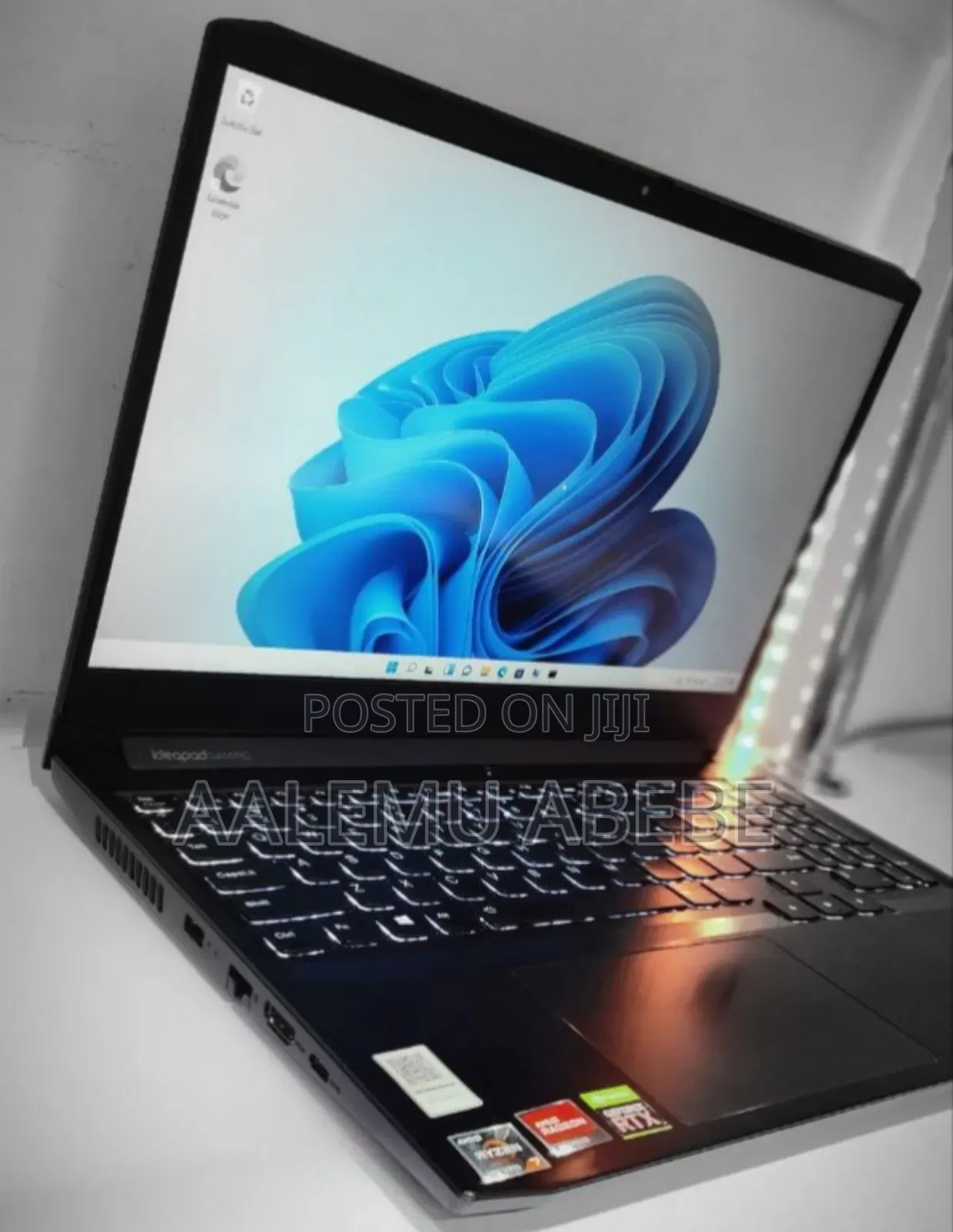 New Laptop Lenovo 16GB AMD Ryzen 7 SSD 512GB