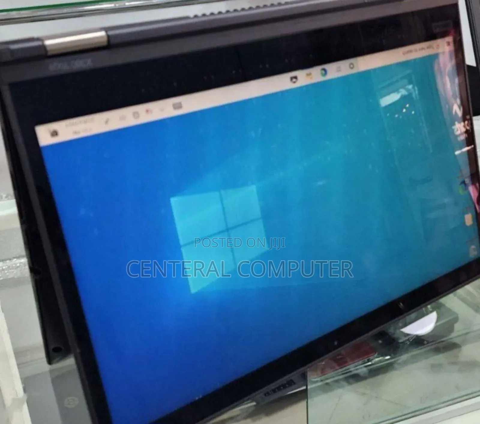 New Laptop Lenovo Yoga C740 8GB Intel Core I5 SSD 512GB