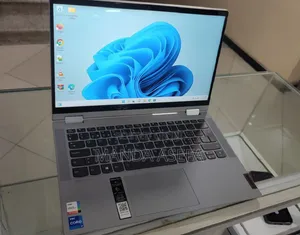 Photo - New Laptop Lenovo Flex 5 16GB Intel Core I5 SSD 512GB