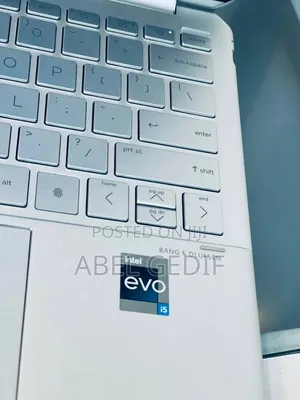 New Laptop HP Spectre X360 13 8GB Intel Core I5 SSD 512GB