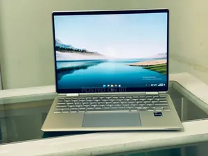 New Laptop HP Spectre X360 13 8GB Intel Core I5 SSD 512GB
